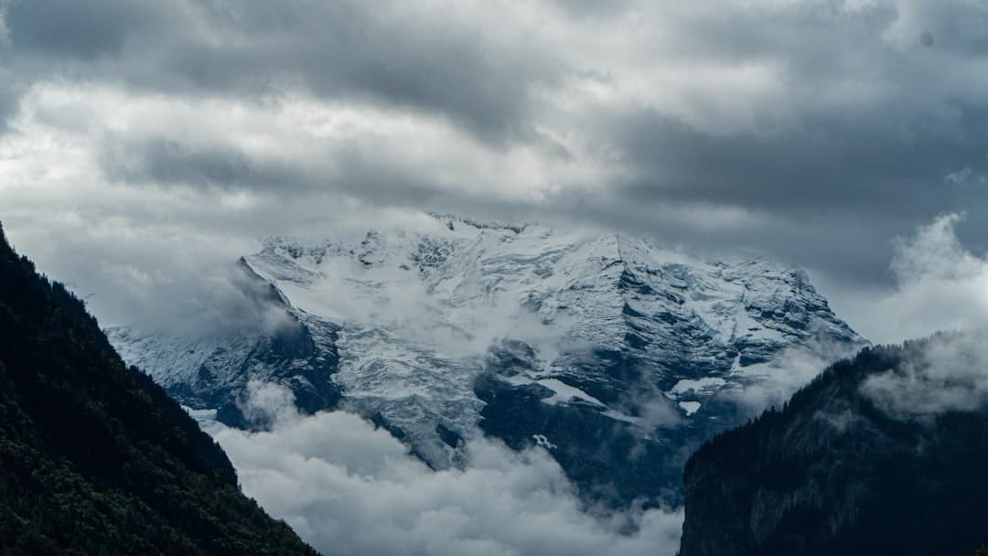 Navigating Interlaken: Essential Tips for the Sophisticated Traveler