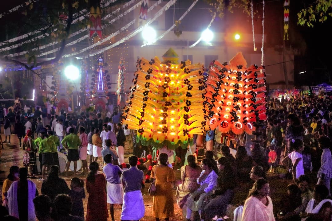 A Guide to Attending Traditional Vietnamese Festivals