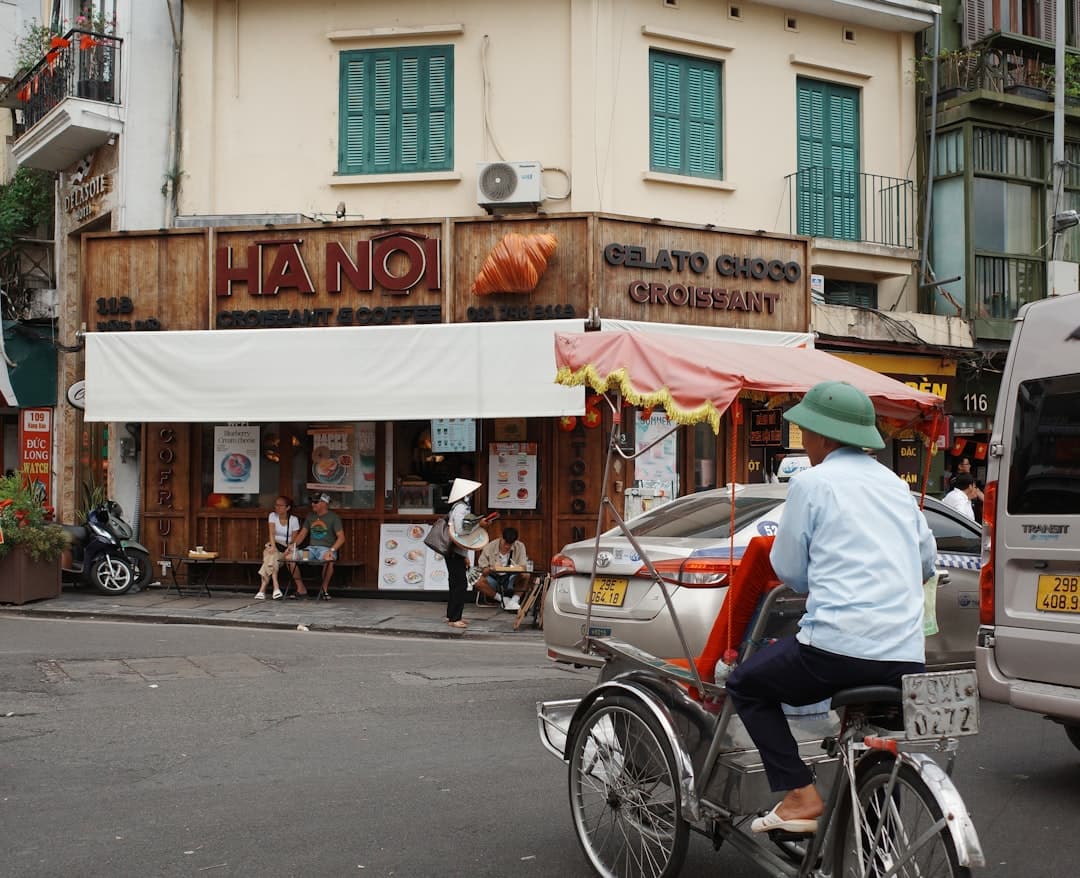 Tipping Etiquette: A Guide to Gratuity in Vietnam