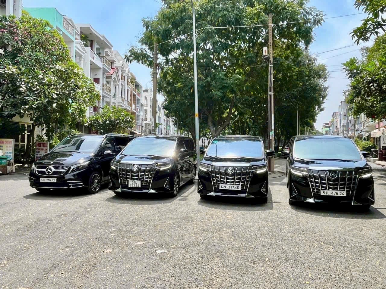 Luxury on Wheels: Toyota Alphard Executive Lounge Rental in Ho Chi Minh City