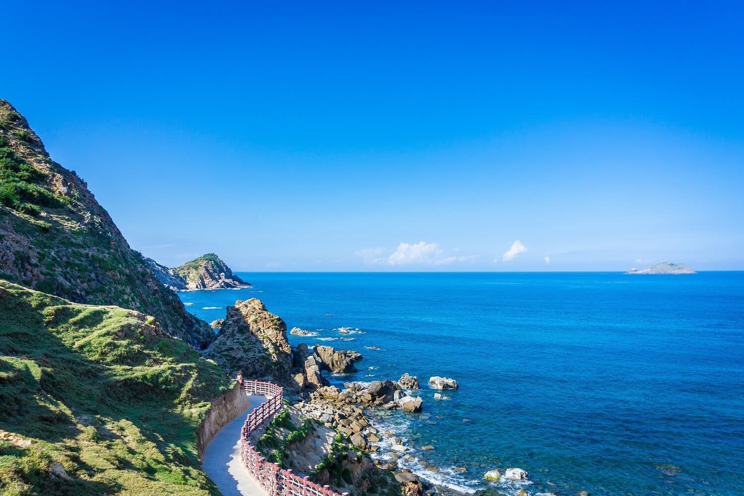 Ky Co - Eo Gio Discovery: "The Maldives of Vietnam" Scenic Tour