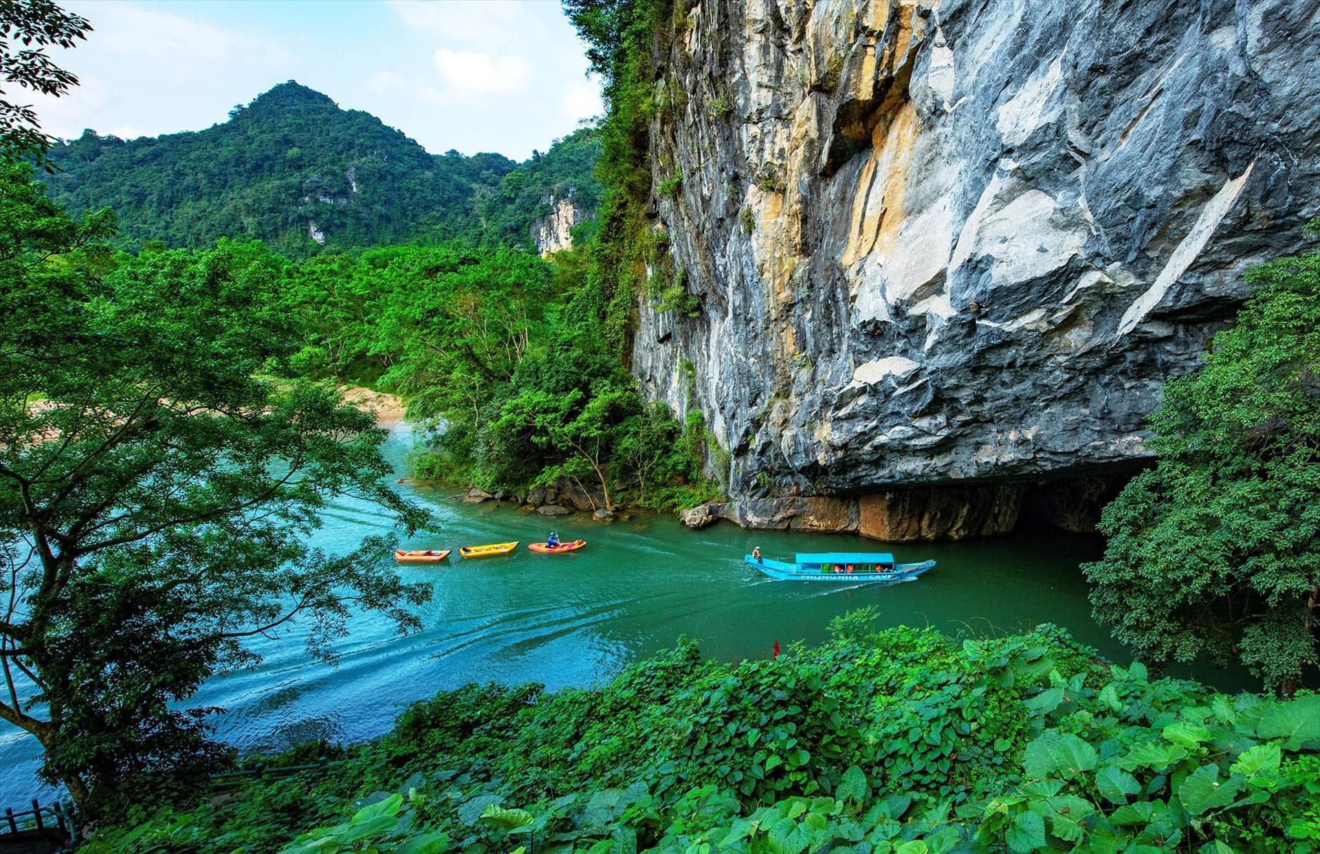Phong Nha & Paradise Cave Discovery: The World’s Most Spectacular Karst Systems