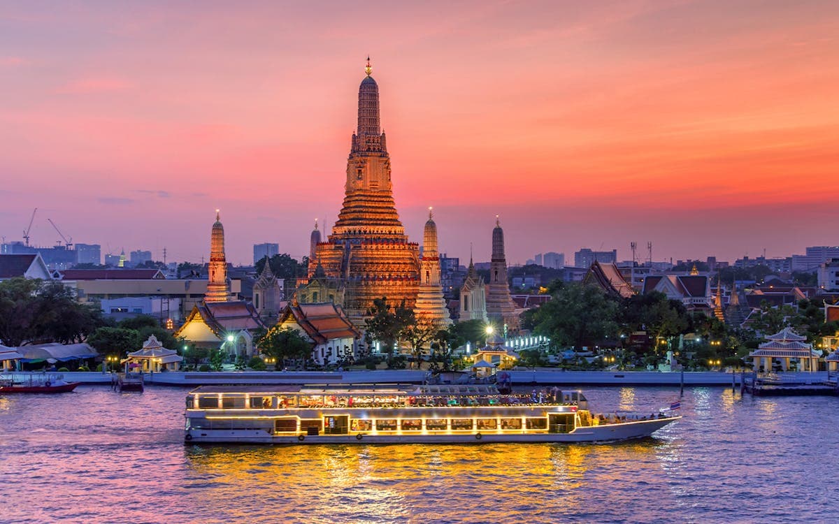 Elegant Dine and Cruise Along the Chao Phraya River