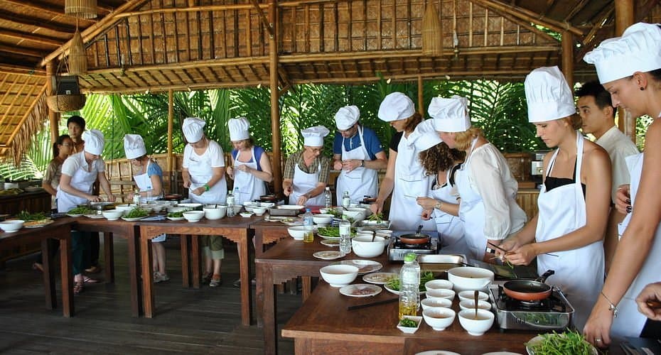 Hoi An Eco-Cooking Class: Market Visit, Basket Boat & Organic Farm Experience