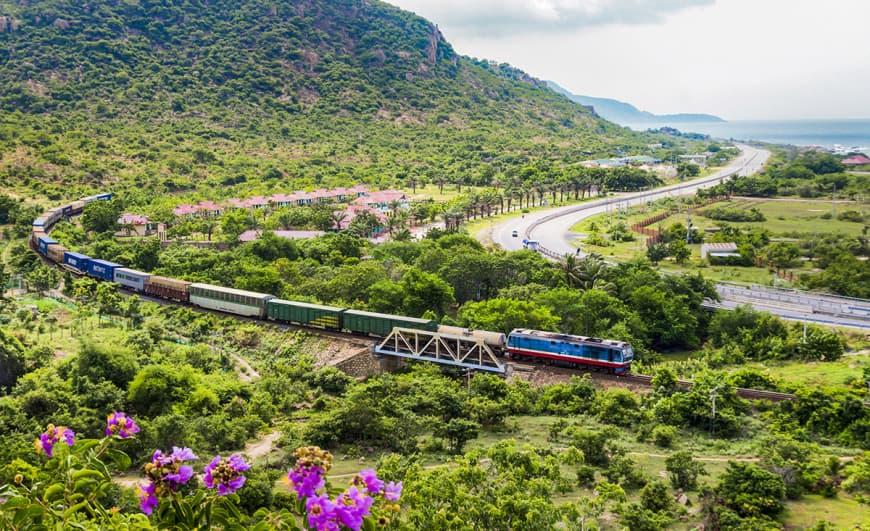 Ho Chi Minh – Phan Thiet (Mui Ne): Vietnams Eisenbahn