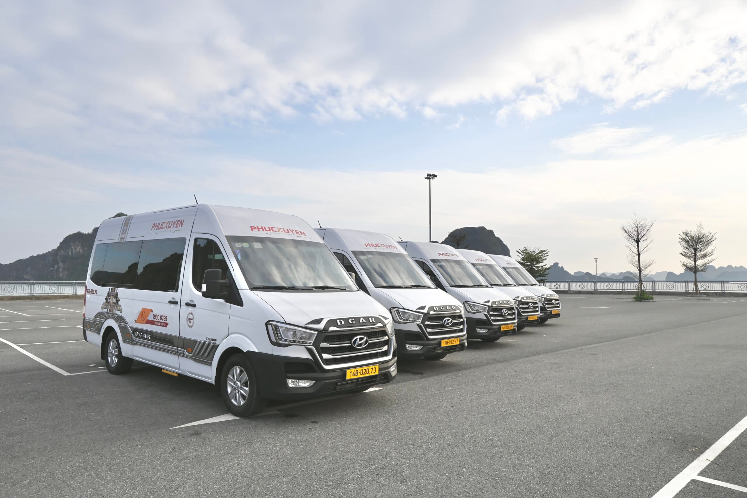 Phuc Xuyen Limousine (Hanoi - Halong)