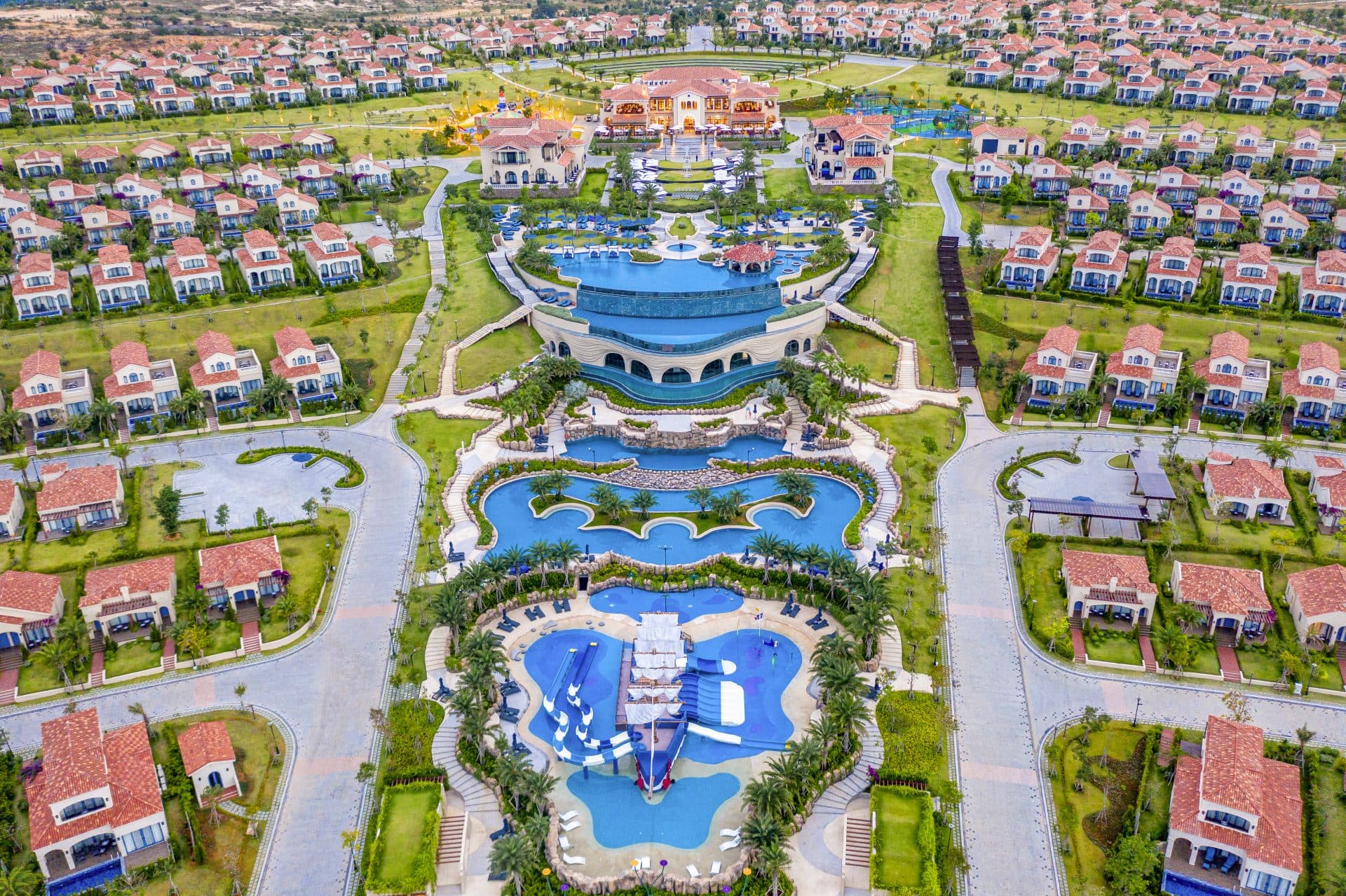 Centara Mirage Resort Mui Ne