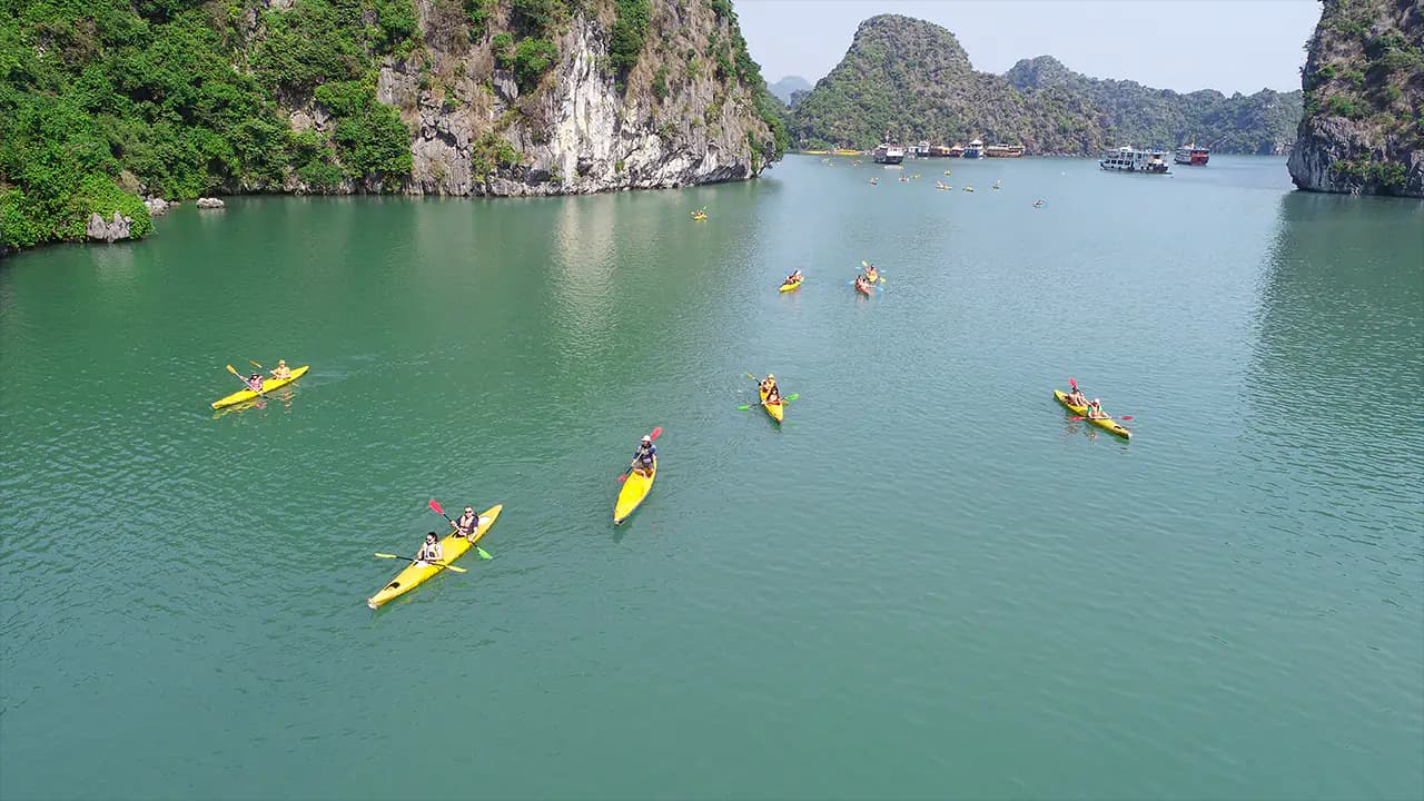 Lan Ha Bay Premium Kayaking