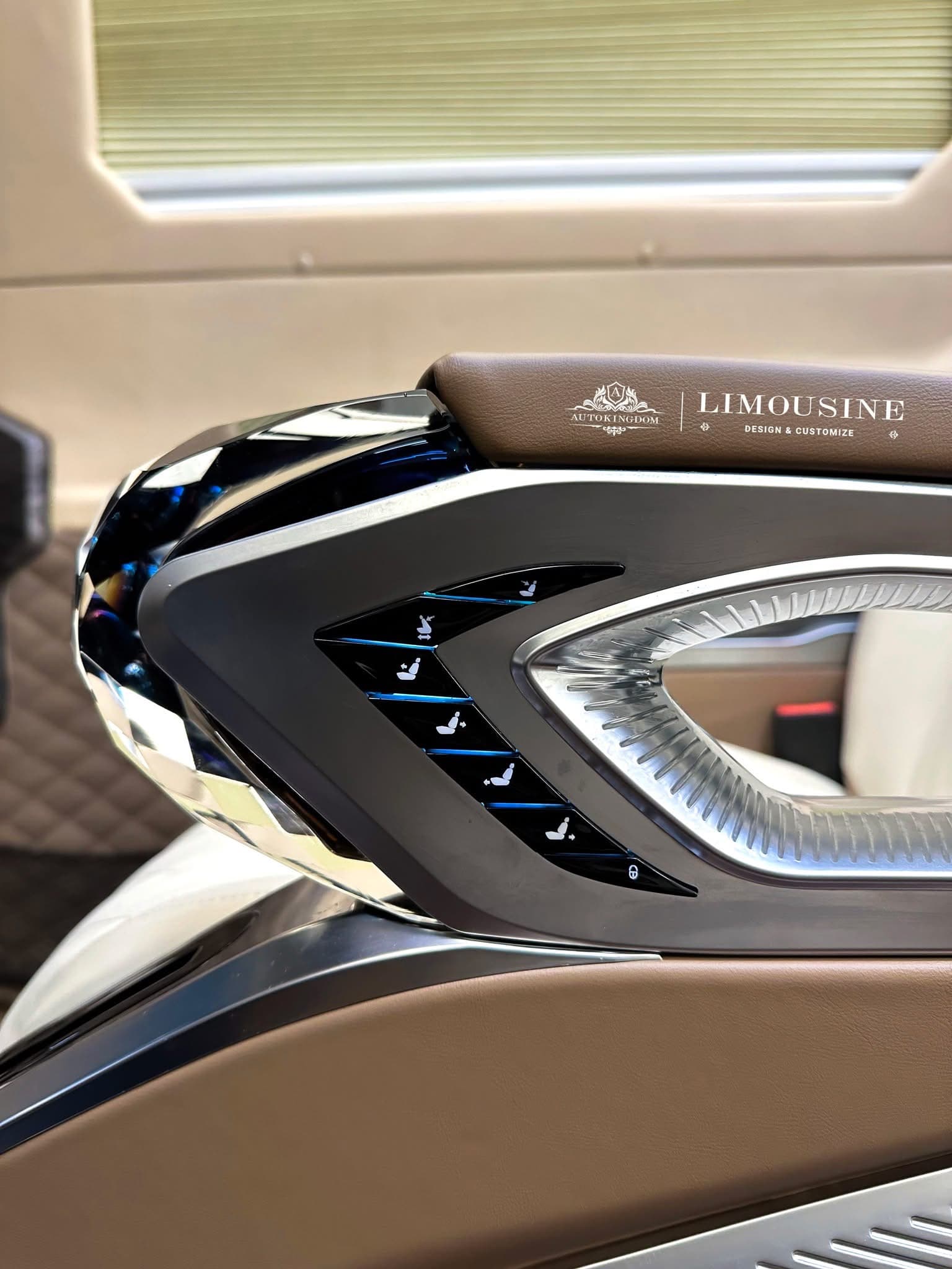 Private Car: Seamless Transfers Between Chan May Port and Hue - image 5