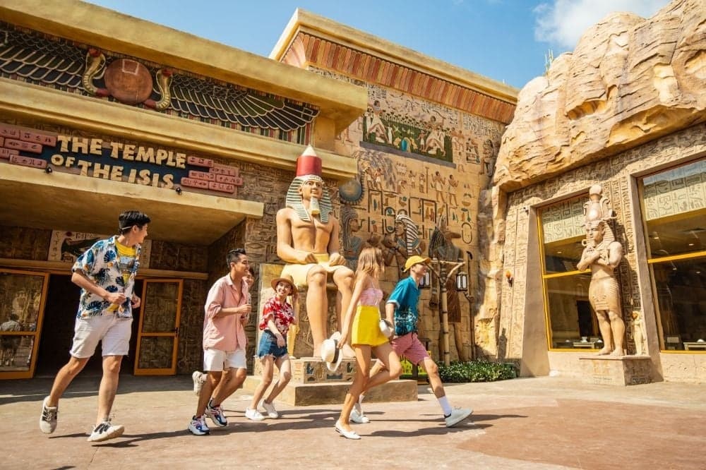 VinWonders All-in-One Ticket: Ultimate Theme Park & Water Park Adventure - image 2