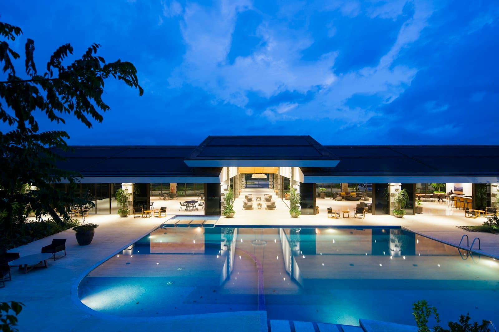 Mercure Danang French Village Bana Hills