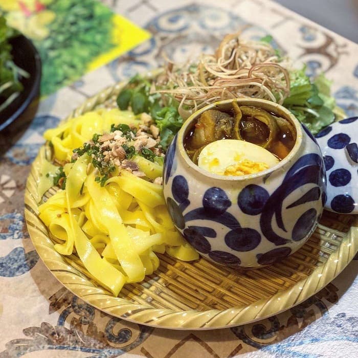 Top 5 Must-Try Da Nang Street Breakfast Dishes