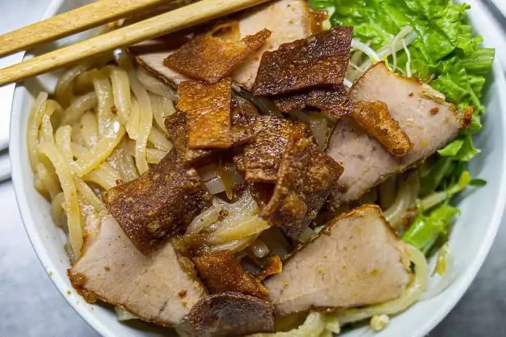 Authentic Cao Lau Noodles in Hoi An Old Town