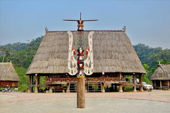 Gathering Around the Guol Hearth with Co Tu Villagers