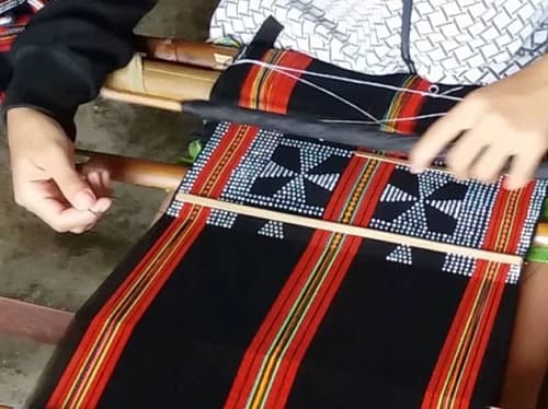 Co Tu Traditional Brocade Weaving Art